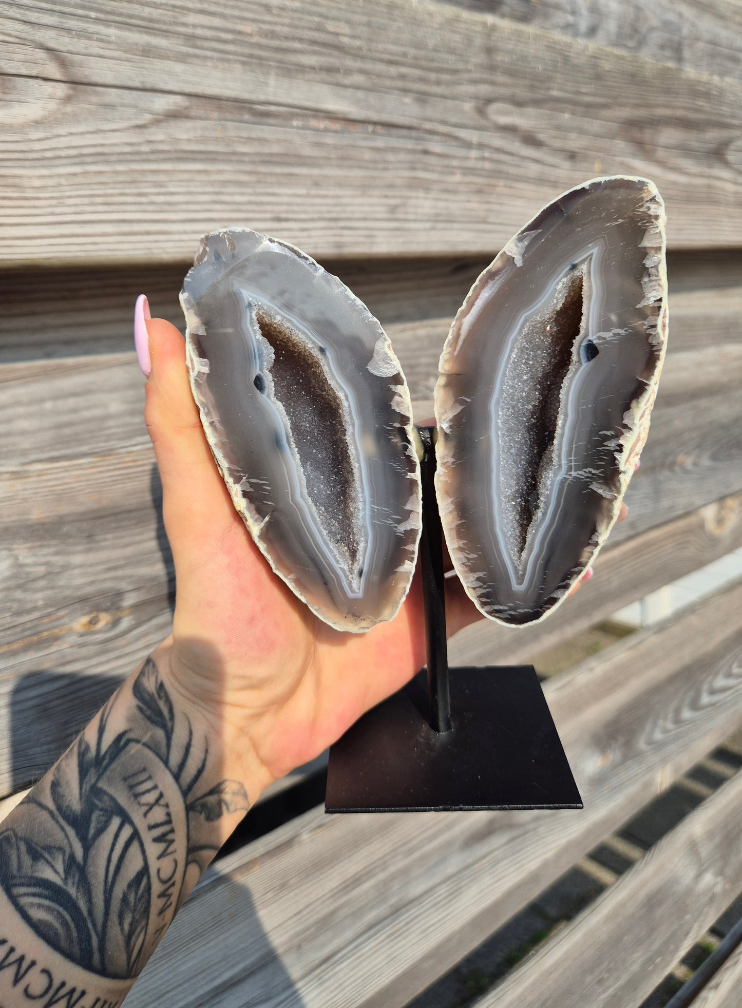 Agaat Vlinder op standaard | 907 gram