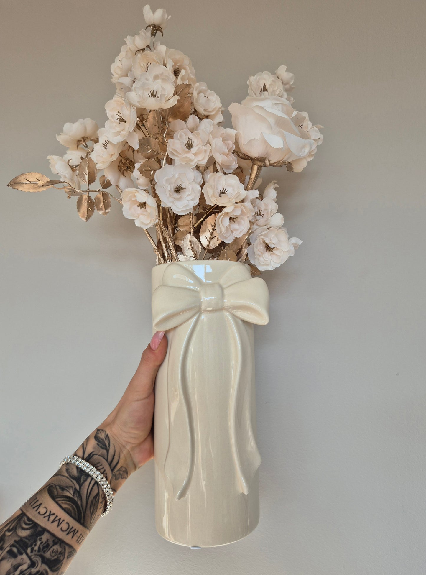 Vaas Bow | Ivory