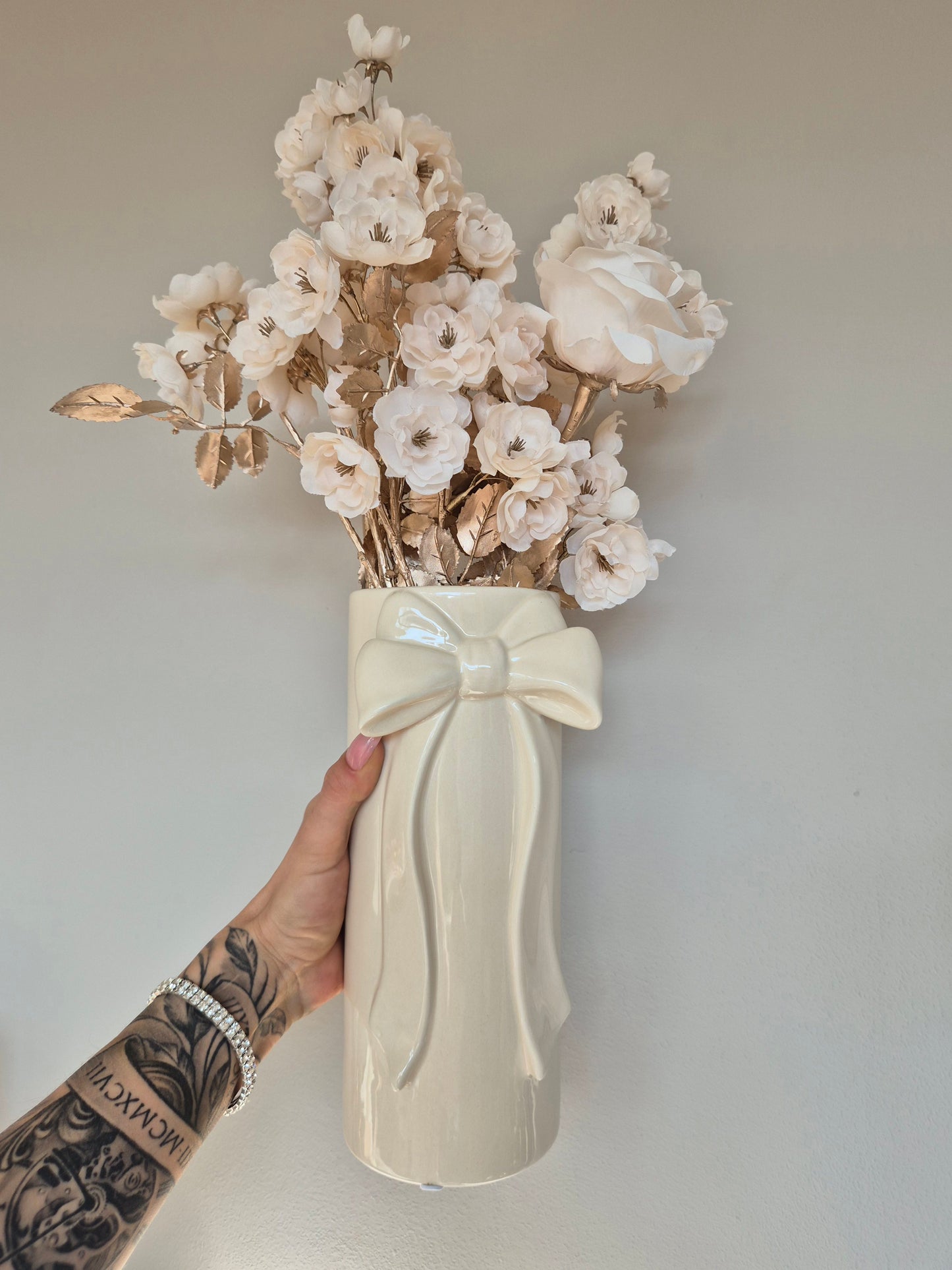 Vaas Bow | Ivory