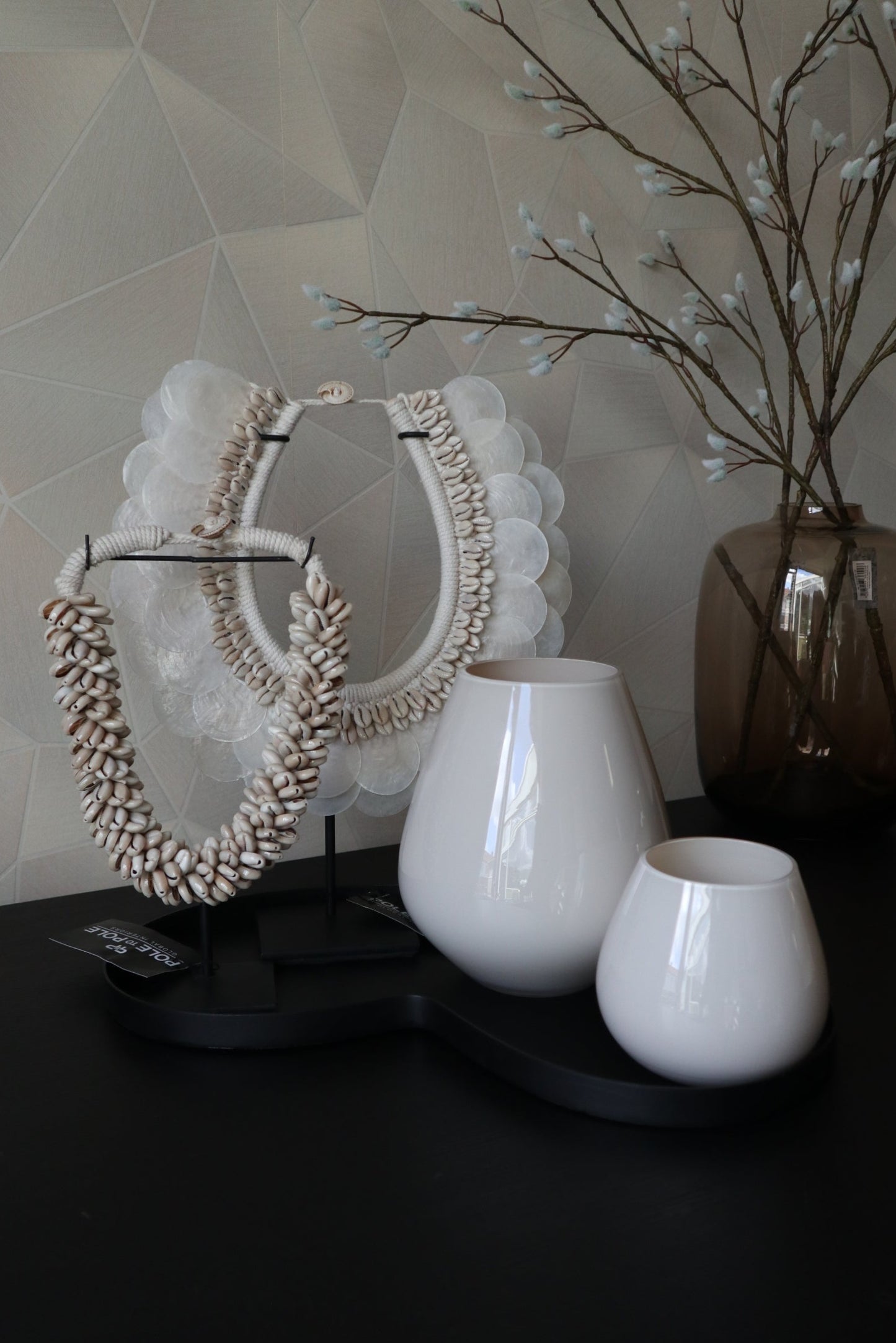 Dienblad Villeta | Zwart | Vase The World | L45 × B24 × H2cm | Kidney Tray