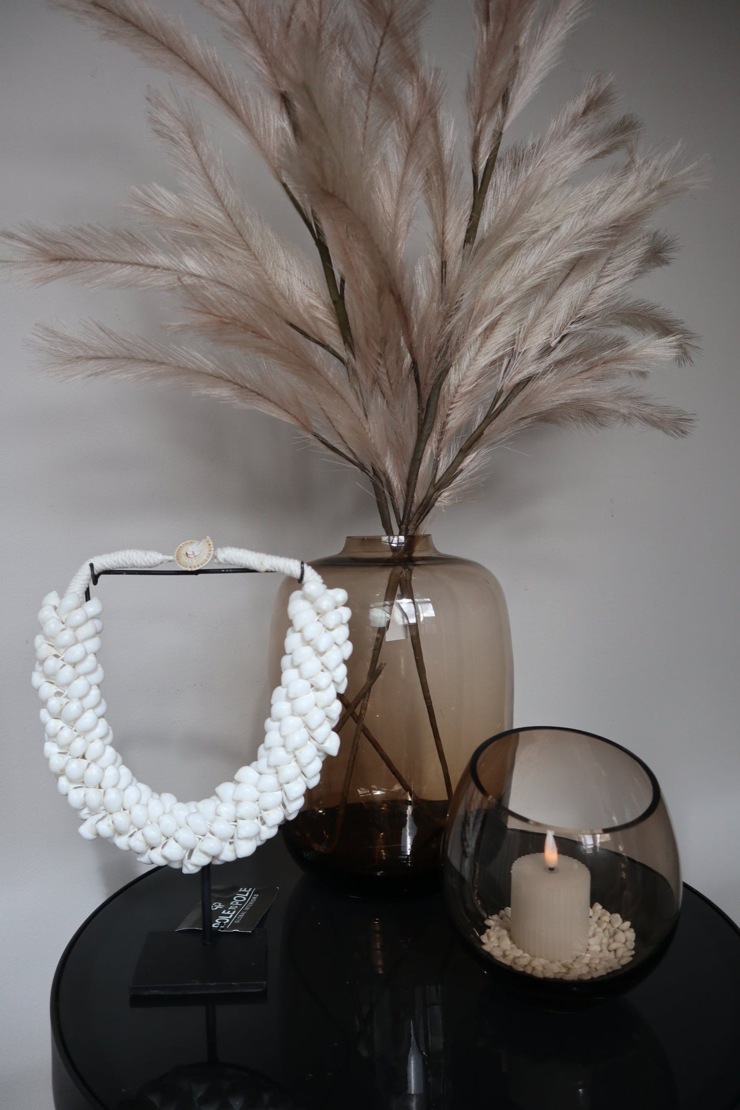 Schelpenketting op standaard | Wit | Pole To Pole | Small