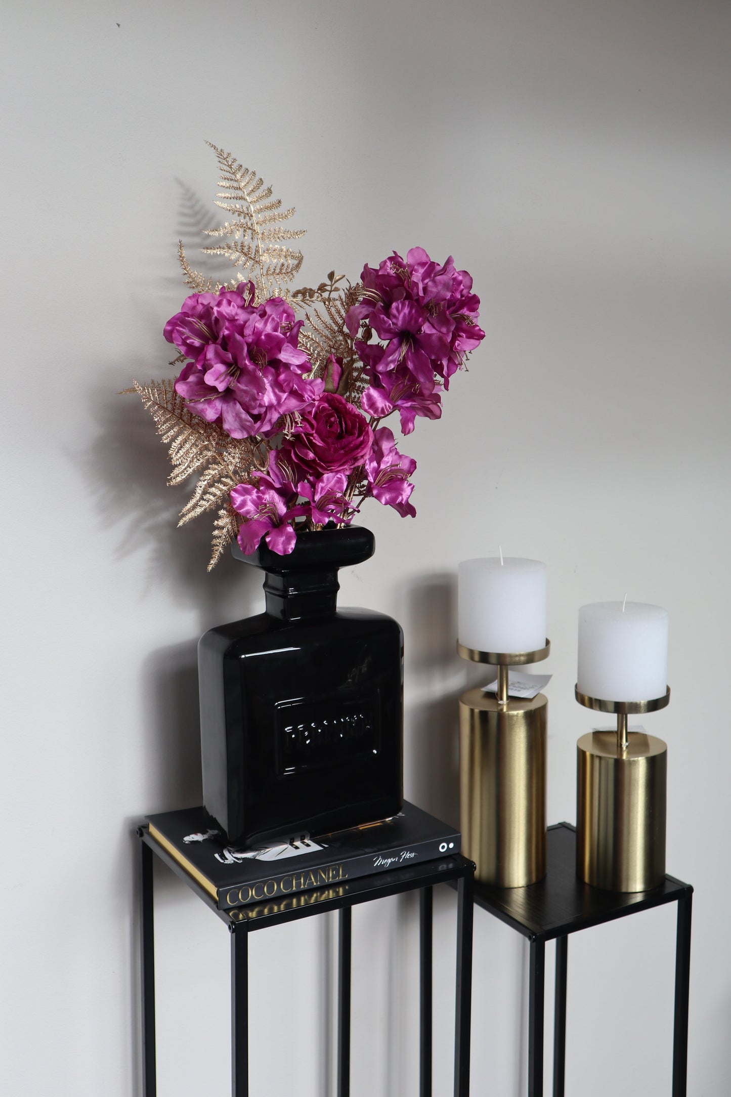 Luxe Parfumfles Vaas Incl. Zijdenbloemen