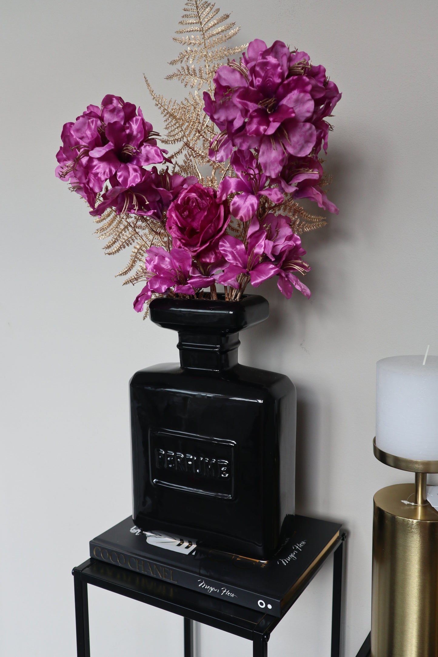 Luxe Parfumfles Vaas Incl. Zijdenbloemen