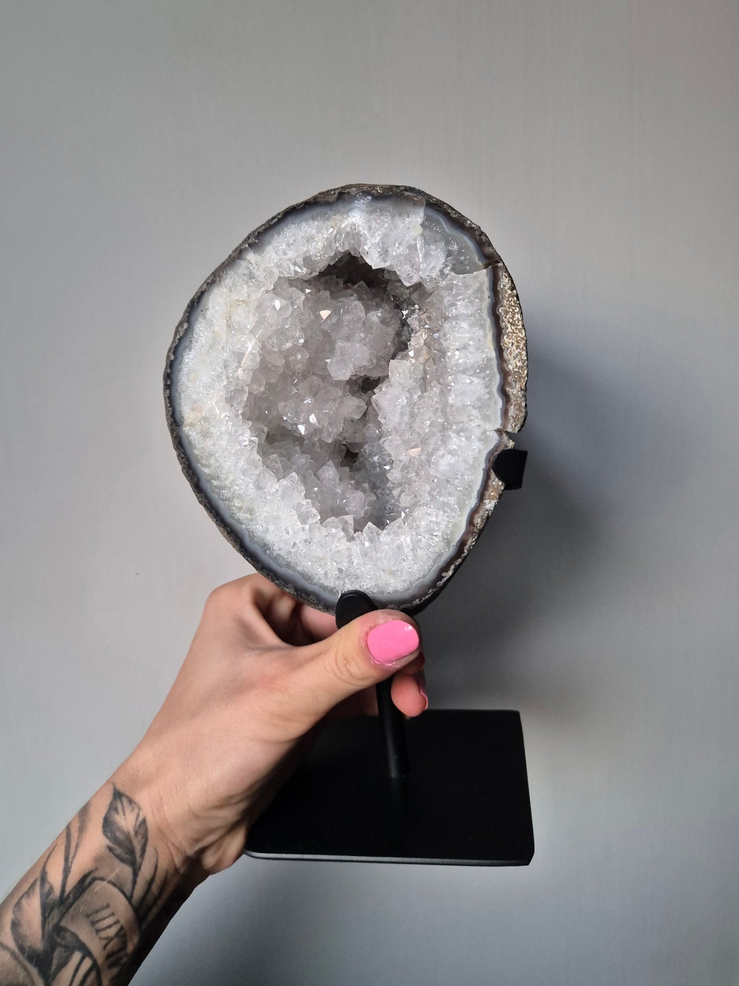 XL Agaat/Kwarts Geode op standaard